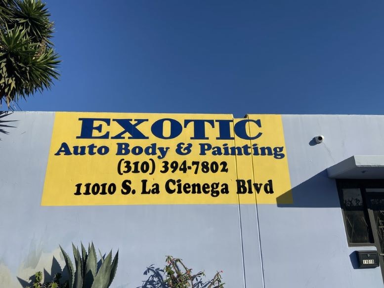 1672948675309 Exoticautobody1collision