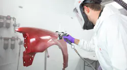 AAD_3M-Performance-Spray-Gun_Collision_Gravity-Application-11-(1)-(1)