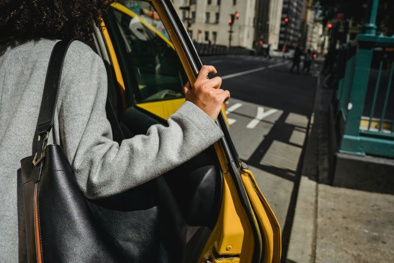 1672950757502 Cardoorsize