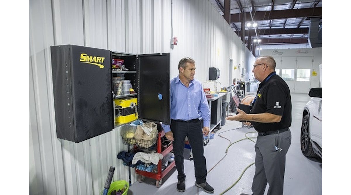 FinishMaster FenderBender