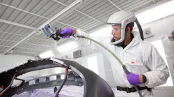 AAD_3M-Performance-Spray-Gun_Collision_Gravity-Application-7