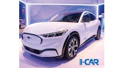 EV-Car_FenderBender11 EV-Car_FenderBender11