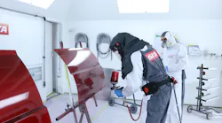 SATA-X-5500-spraying2