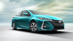 1673049919868 2017 Toyota Prius Prime 01 147f8488b0069894830bb5ca3b28eb2465138498 1673049919868 2017 Toyota Prius Prime 01 147f8488b0069894830bb5ca3b28eb2465138498