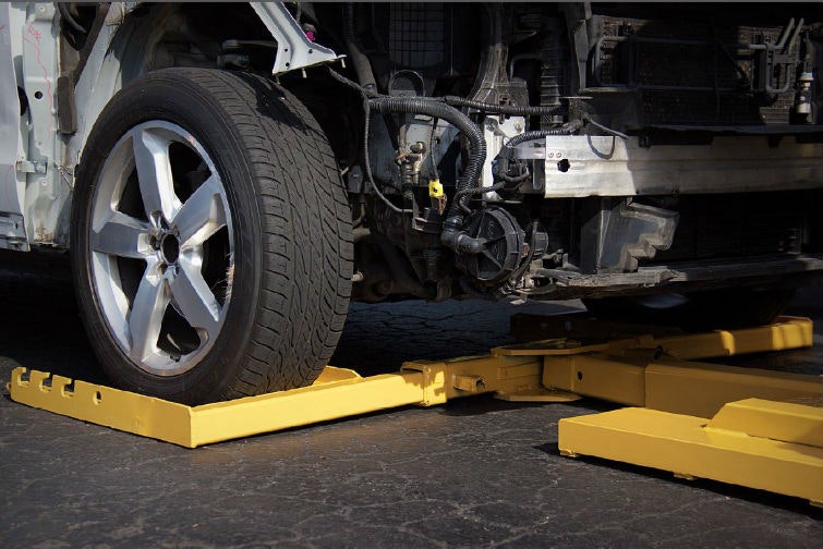 1673052644099 Yellowandtire