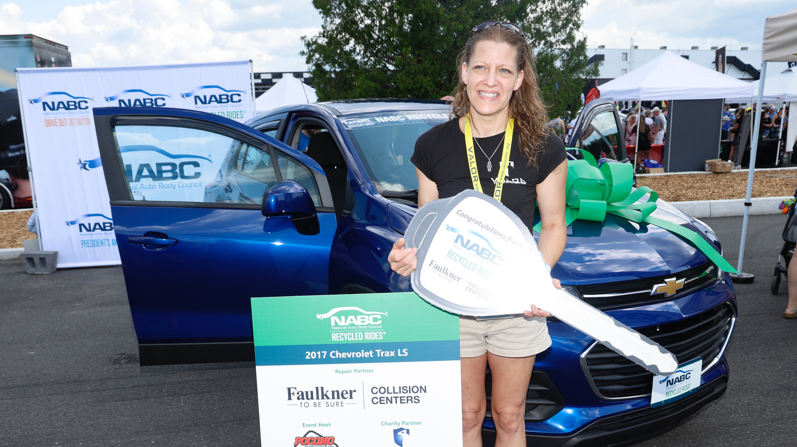 Erin With New Car 64c1694bcf457