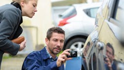 Collision estimator small digital camera, customer Collision estimator small digital camera, customer