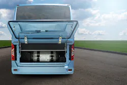 A hydrogen fuel cylinder in the rear of an FCEV transit bus. Hydrogen can be stored in fiber-wrapped tanks at pressures up to 10,000 psi. A hydrogen fuel cylinder in the rear of an FCEV transit bus. Hydrogen can be stored in fiber-wrapped tanks at pressures up to 10,000 psi.