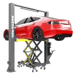 The EV2400SL lift supports the EV battery and lowers and raises for its removal and installation. The EV2400SL lift supports the EV battery and lowers and raises for its removal and installation.
