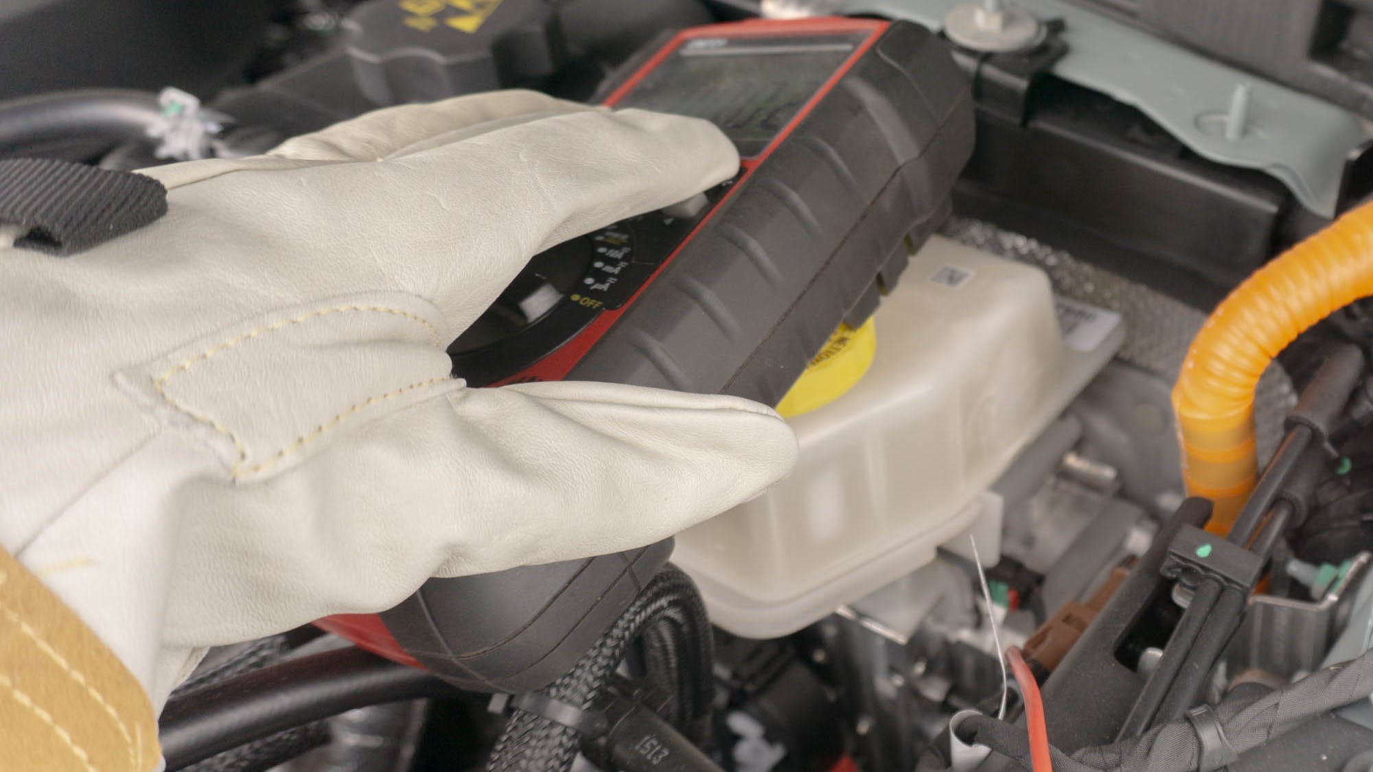 Electronic fuel injection diagnostic basics FenderBender