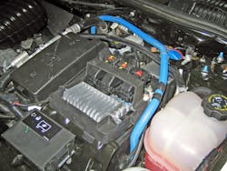 Blue conduit is often used to identify intermediate voltage (30-60 volts DC) systems. Blue conduit is often used to identify intermediate voltage (30-60 volts DC) systems.