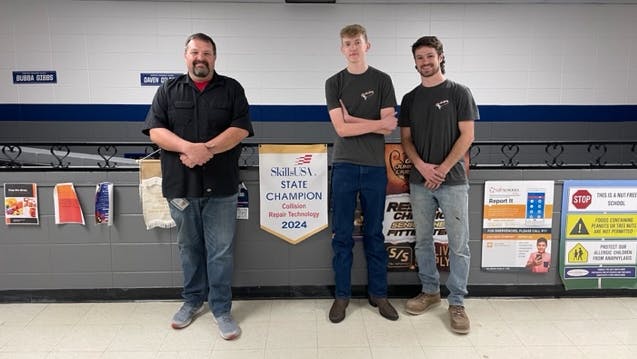 carstar_car_crafters_dane_robbins_and_support_from CARSTAR
