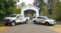 linn_county_sheriffs_truck_and_cruiser