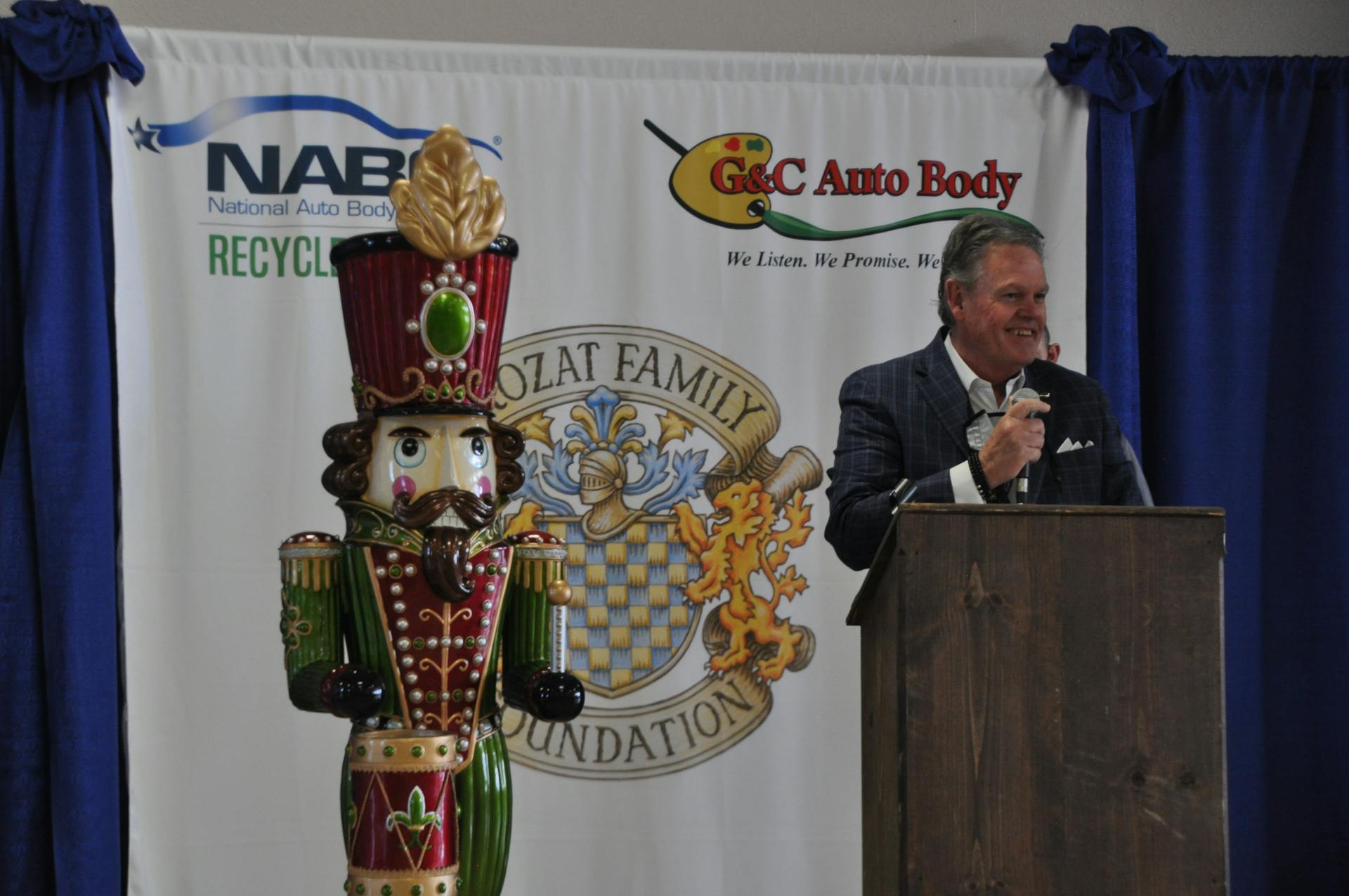 6657012b153e51bba2811195 Bill Garoutte