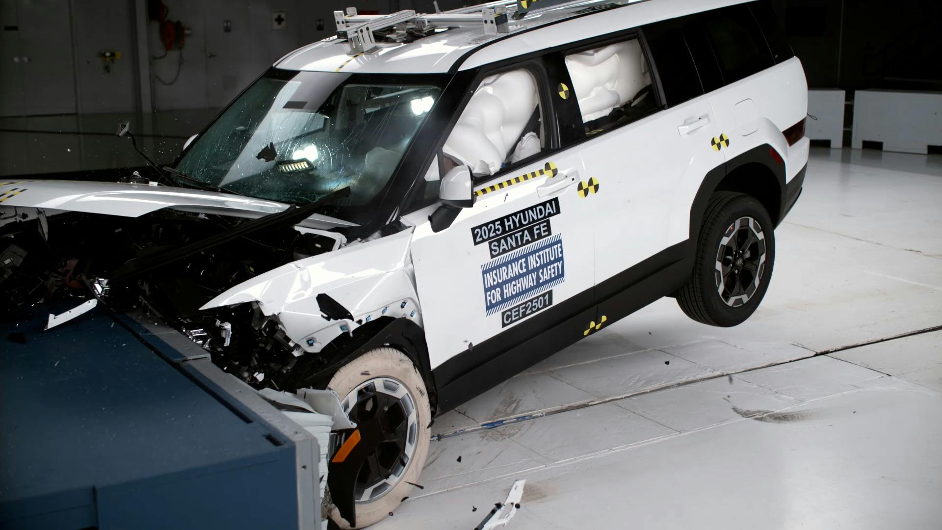The 2025 Hyundai Sante Fe during the IIHS updated modern overlap crash test.