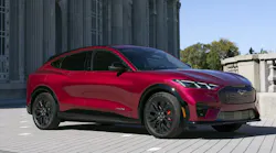 2025_mustang_mache_premium_sport_appearance_packag