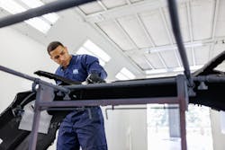 fine_line_auto_body42 fine_line_auto_body42