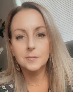 Jennifer Smith Jennifer Smith