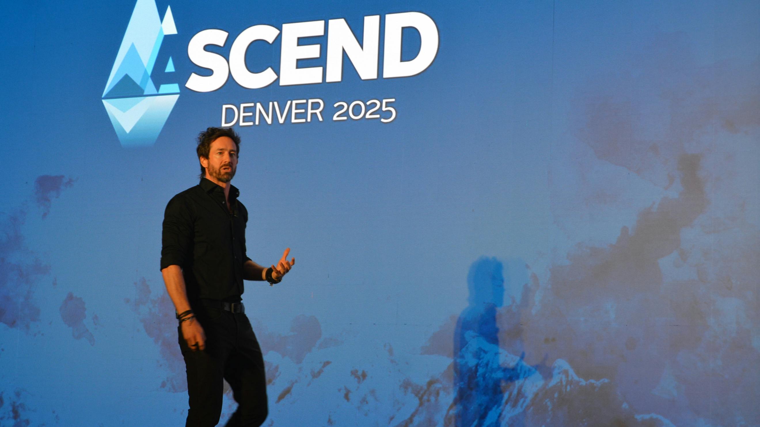 No Matter What Keynote Speaker Sterling Hawkins spoke about embracing discomfort and reframing problems into opportunities through his 'No Matter What System.'