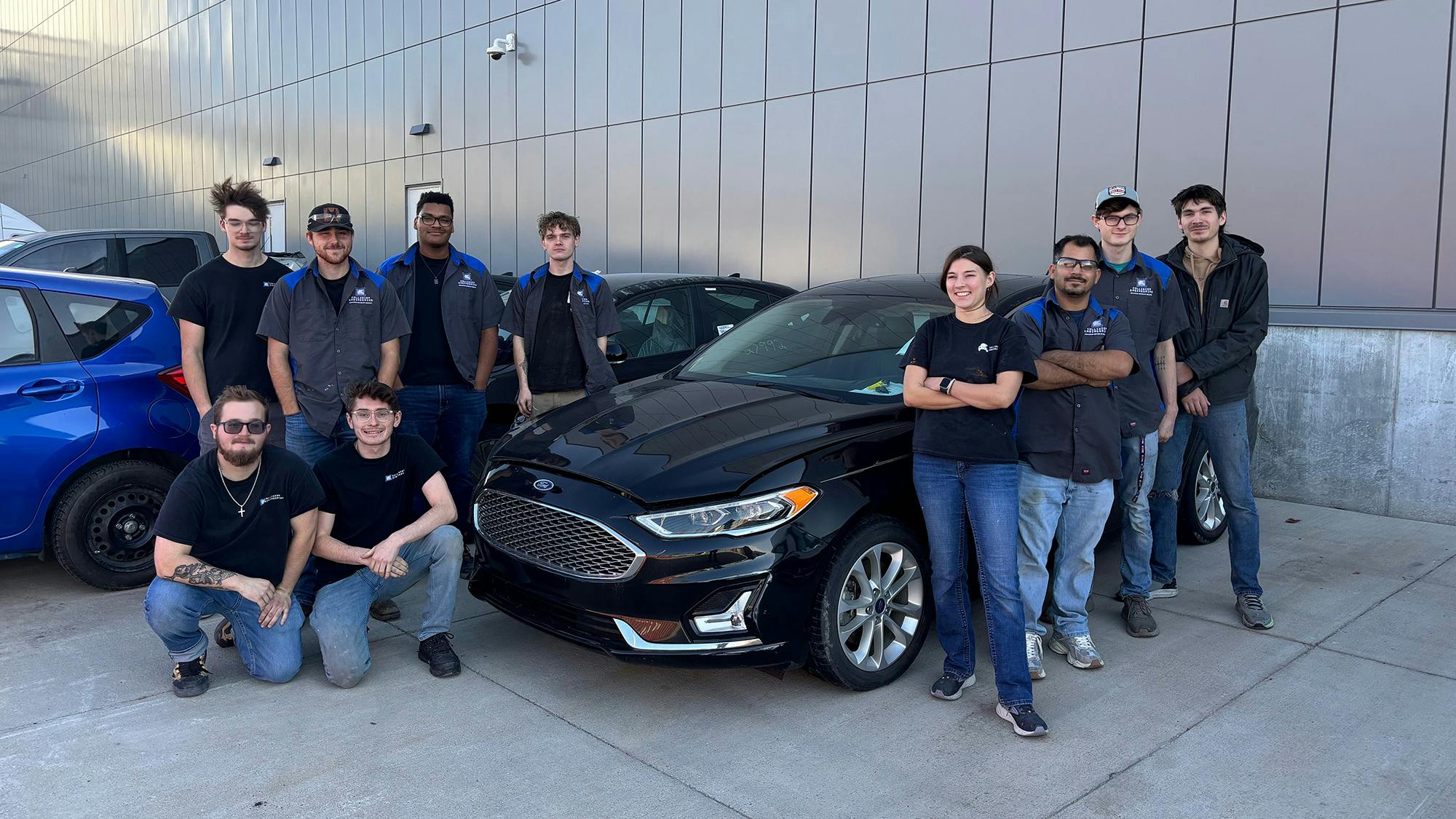 ford_2025_vehicle_donation_to_metropolitan_communi