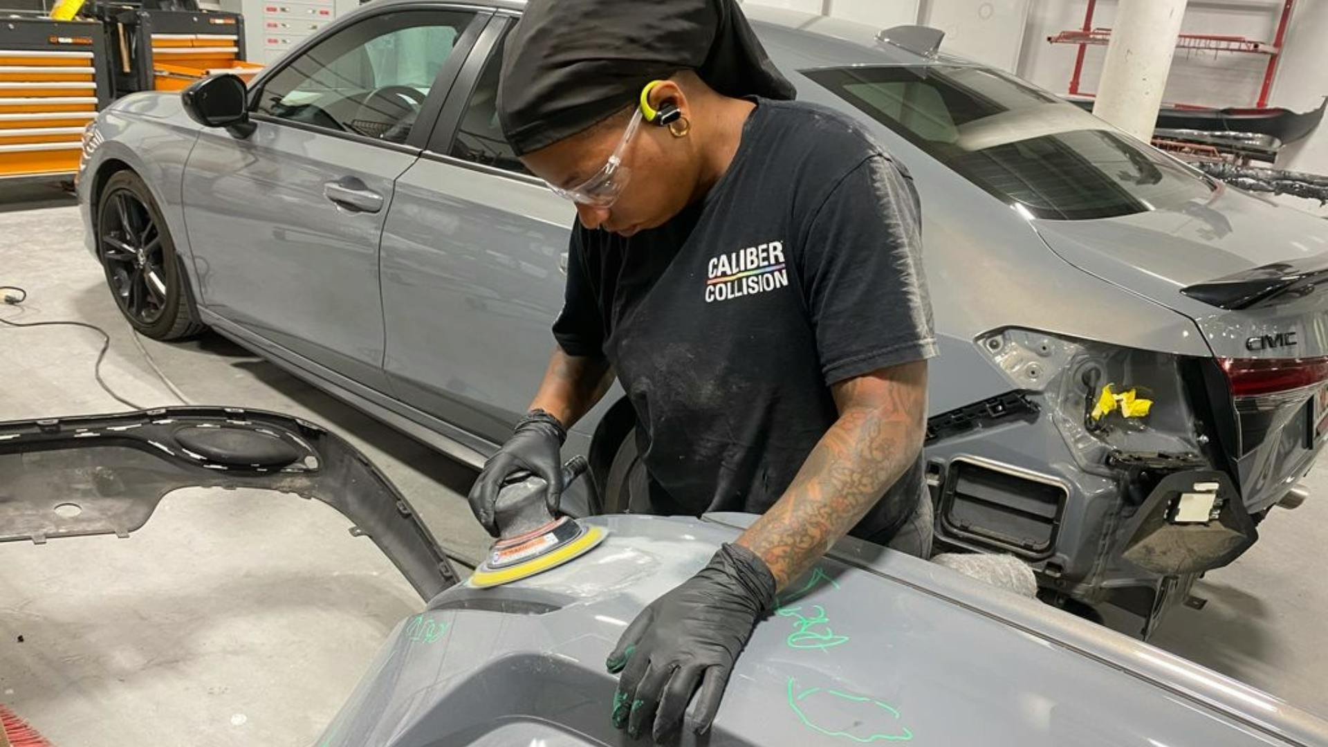 Cola P. is the 3,000th graduate from Caliber's Technician Apprentice Program. The program combines hands-on training, mentorship and benefits with real-world experience to help technicians develop in-demand skills without taking on the financial burden often associated with traditional education.