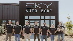 6a8cebfa38ee5a63a17fb8b8 Skyautobody30